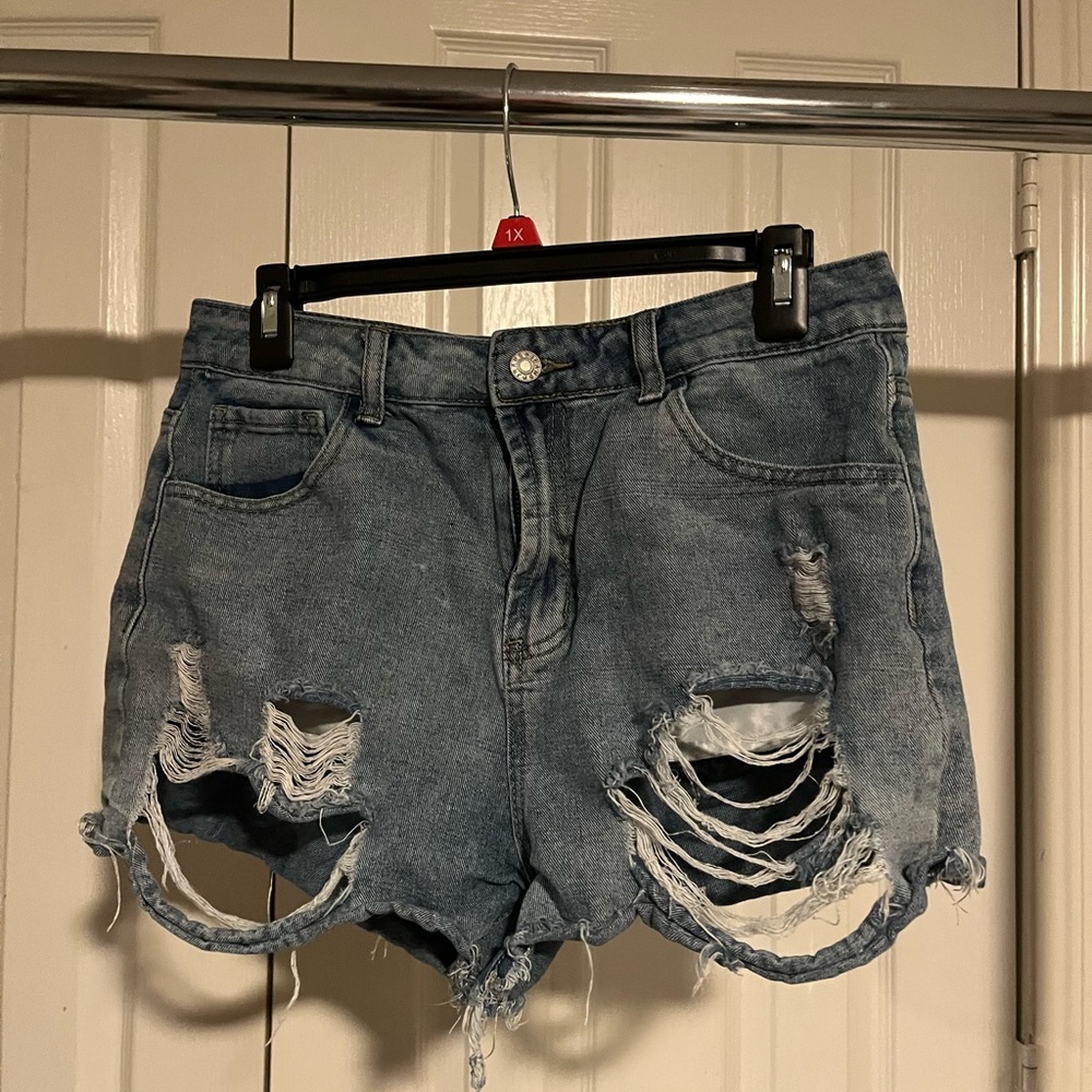 Shein - Jean Shorts